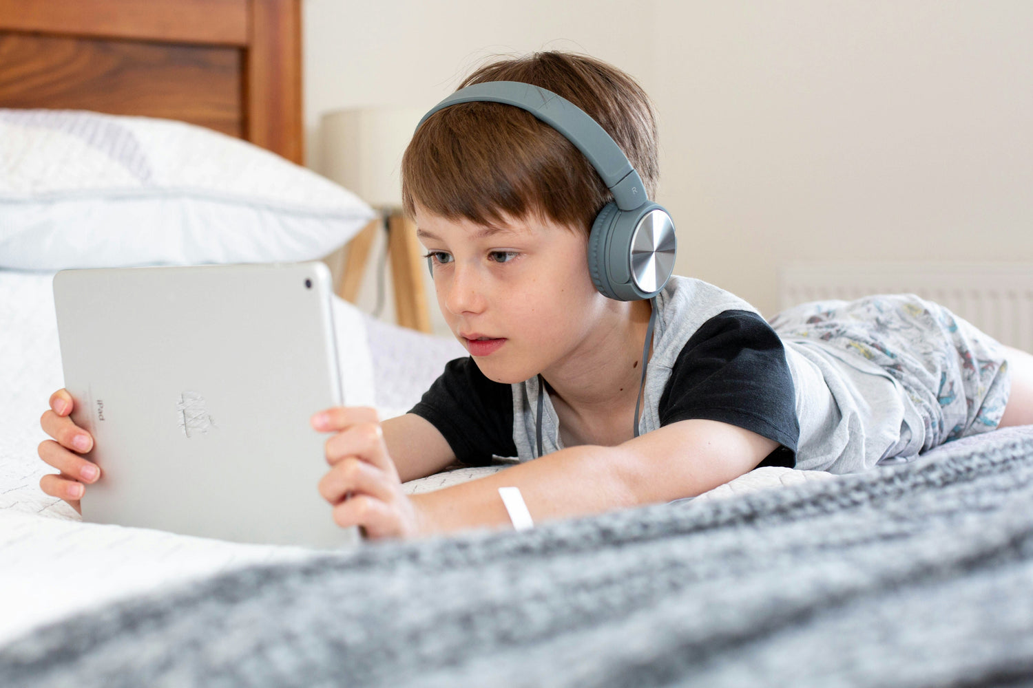 What If the Healthiest Thing Your Kid Did Today… Was Unplug?